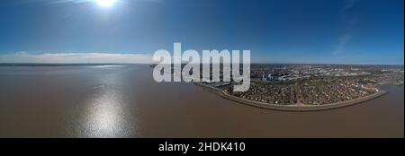 Breites Panorama der Uferpromenade von Kingston upon Hull Stockfoto