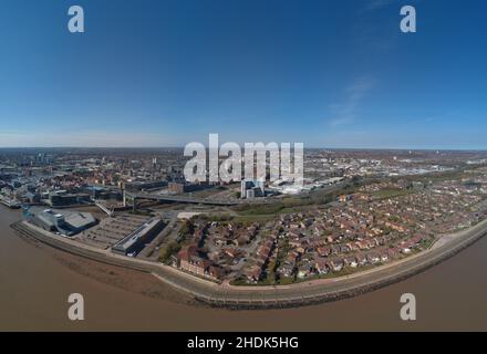 Breites Panorama der Uferpromenade von Kingston upon Hull Stockfoto