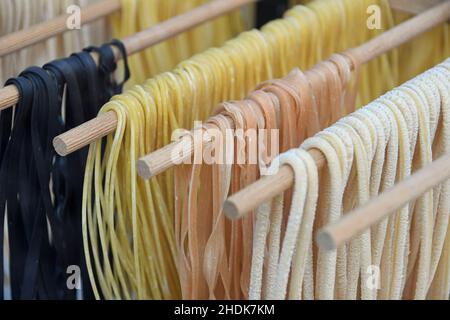 Pasta, hausgemachte Pasta, Pasta, Hausfrauen Stockfoto