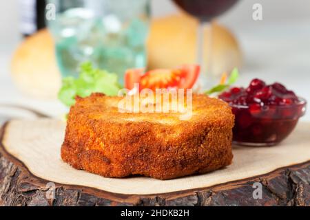 Vegetarisch, Preiselbeere, gebackener Camembert, Vegetarier, Preiselbeeren, Gebackene Camemberts Stockfoto