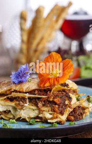 Gebackene Gerichte, Lasagne, gebackene Gerichte, Lasagnen Stockfoto