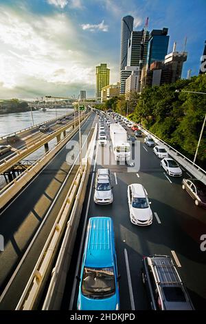 Rush Hour, City Highway, brisbane, Rush Hours, City Highways, Mehrspurige Autobahn, brisbanes Stockfoto