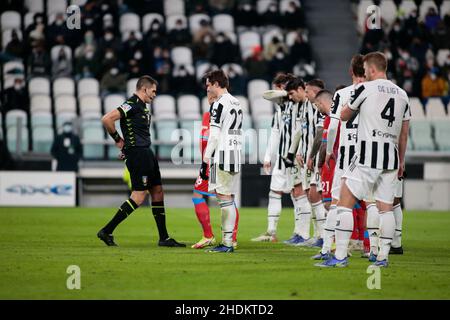 Turin, Italien. 06th Jan, 2022. Während der italienischen Serie A, Fußballspiel zwischen FC Juventus und SSC Napoli am 06. Januar 2022 im Allianz Stadium in Turin, Italien Quelle: Independent Photo Agency/Alamy Live News Stockfoto