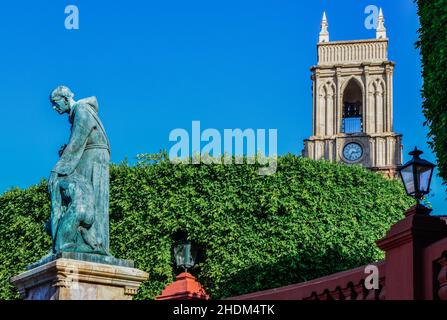 Eine Statue des Franziskaners Frair Juan de Torquemada, im kolonialen Mexiko im 17th. Jahrhundert, in der Parroquia de San Miguel Arcangel, in San Miguel de Allende Stockfoto