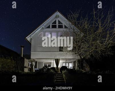 Nacht, Beleuchtung, Einfamilienhaus, Nächte, Einfamilienhäuser Stockfoto