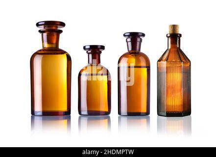 Glasflasche, Medizinflasche, Medizinglas, Glasflaschen, Glasgeschirr, Medikamentenflaschen, Pipette, Medikamentengläser, Apothekenflasche Stockfoto