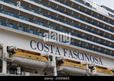 Das Costa Fascinosa-Schiff der italienischen Firma Costa Cruises legt am Pier Mauá - Rio de Janeiro, Brasilien 01.06.2021 an Stockfoto