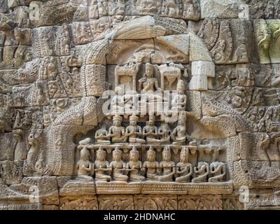 Bas Relief Skulpturen im Ta Prohm Tempel - Siem Reap, Kambodscha Stockfoto