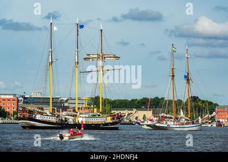 Segelboot, Stadt ​​harbor, Segelboote, Segeln, Segelboot, Segelboote Stockfoto