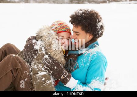 Spaß & Glück, Winter, Liebespaar, Spaß, Spaß und Glück, Leben, Winter, Liebe Paare Stockfoto