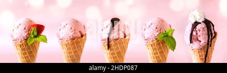 Erdbeereis, Eiskegel, Eis, Eiscreme, Eiscreme, Eiscreme, Erdbeereis, Eiszapfen Stockfoto