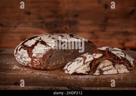 Brot, knuspriges Brot, Roggenbrot, Brot, knuspriges Brot, Roggenbrot, Roggenbrot Stockfoto