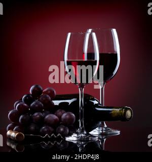 Genuss & Konsum, Wein, Rotwein, Genuss & Konsum, Genuss und Konsum, Weine, Rotweine Stockfoto