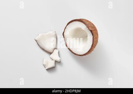 Tropische Früchte, Kokosnuss, tropische Früchte, Kokosnüsse Stockfoto