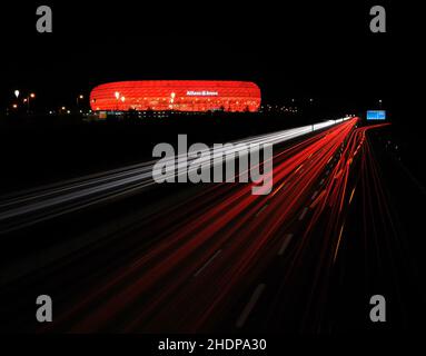 autobahn, Streckenbeleuchtung, Allianz Arena, Autobahnen, Autobahn, Autobahnen Stockfoto