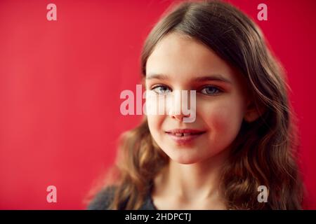 Mädchen, lange Haare, lächelnd, Portrait, Mädchen, Lange Haare, Lächeln, Porträts Stockfoto