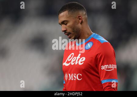 Turin, Italien. 6th Januar 2022. Juan Jesus vom SSC Napoli reagiert während des Serie-A-Spiels im Allianz-Stadion in Turin. Bildnachweis sollte lauten: Jonathan Moscrop/Sportimage Kredit: Sportimage/Alamy Live News Stockfoto