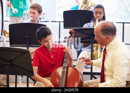 Musikschule, Musikschüler, Musiklehrer, Musikschulen, Schüler, Schüler, Musiklehrer Stockfoto