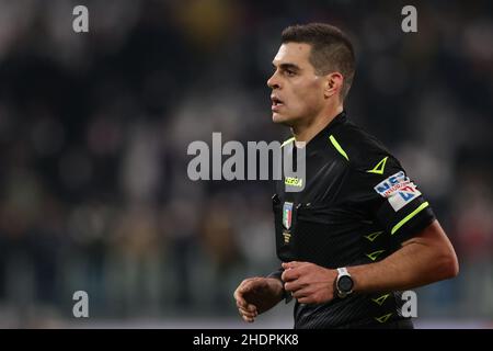 Turin, Italien. 6th Januar 2022. Die Schiedsrichterin Simone Sozza beim Spiel der Serie A im Allianz Stadium, Turin. Bildnachweis sollte lauten: Jonathan Moscrop/Sportimage Kredit: Sportimage/Alamy Live News Stockfoto