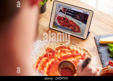 Kochen, Zubereitung, Rezept, Pizza, App, Zum Kochen, Zubereitungen, Rezept, Rezepte, Pizzen Stockfoto