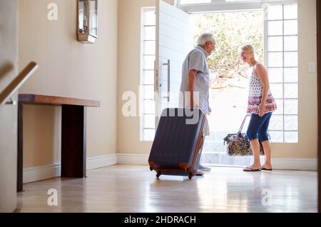 Glücklich, Reise, Gepäck, älteres Paar, happies, Reisen, Gepäck, ältere Paare Stockfoto