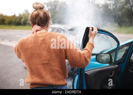 Schmerzen, Auffahrunfälle, Schleudertrauma, Schmerzen, Auffahrunfälle Stockfoto