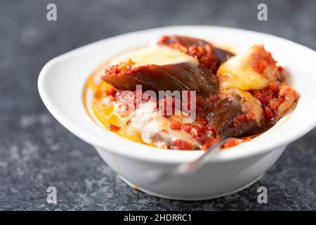 italienische Küche, Gemüseauflauf, Parmigiana, Involtini, italienische Küche, italienische Küche, Gemüseaufläufe Stockfoto