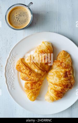 Kaffee, Croissant, Kaffee, Croissants Stockfoto