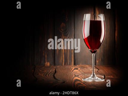 Weinglas, Rotwein, Glaswaren, Rotweine Stockfoto
