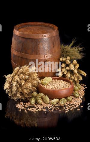 Bier, Zutat, Holzfass, Bier, Zutaten, Holzfässer Stockfoto