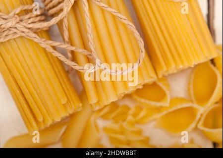 Pasta, Nudelsorten, Nudeln, Nudelgerichte, Nudelsorten, Nudelauswahl Stockfoto