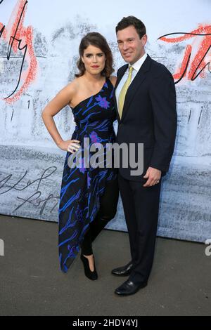 Prinzessin Eugenie und Jack Brooksbank nehmen 2018 an der Serpentine Summer Party in London, England, Teil. Stockfoto