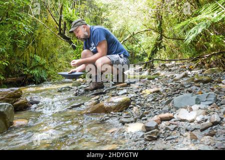 Goldwaschen, Goldwaschen, Goldminen, Goldwaschen Stockfoto