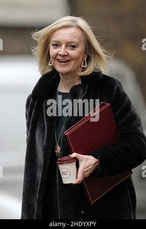 File Photo vom 21/12/21 von Außenminister Liz Truss, der Russland erneut aufruft, seine "Alignment-Aktivitäten" gegenüber der Ukraine zu beenden, angesichts der Befürchtungen im Westen, dass Moskau plant, seinen Nachbarn zu erobern. Ausgabedatum: Freitag, 7. Januar 2022. Stockfoto