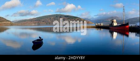 Inveraray Harbour - Inveraray ist eine Stadt am westlichen Ufer des Loch Fyne in Argyll und Bute, Schottland. Stockfoto