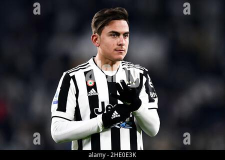 Turin, Italien. 06. Januar 2022. Paulo Dybala von Juventus FC Gesten während der Serie A Fußballspiel zwischen Juventus FC und SSC Napoli. Kredit: Nicolò Campo/Alamy Live Nachrichten Stockfoto