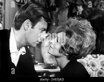 Robert Wagner, Jill St. John, On-Set of the Film, 'Banning', Universal Picturs, 1967 Stockfoto