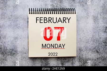 Speichern Sie das Datum auf einem Kalender geschrieben - Februar 07. Stockfoto