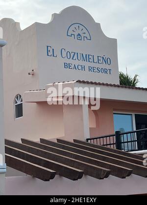 Cozumel, Quintana Roo, Mexiko - Dezember 17,2021: El cozumeleno Beach All Inclusive Resort in Mexiko. Ein beliebter Ort zum Schnorcheln. Stockfoto