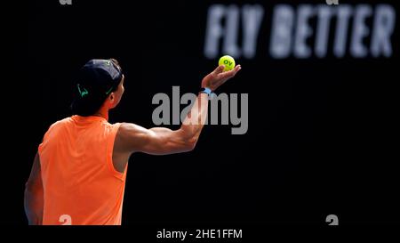 RAFAEL NADAL (ESP) übt am 3. Platz bei den Australian Open 2022 am Samstag, den 2022. Januar im Melbourne Park Stockfoto