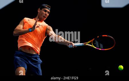 RAFAEL NADAL (ESP) übt am 3. Platz bei den Australian Open 2022 am Samstag, den 2022. Januar im Melbourne Park Stockfoto