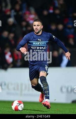 Swindon, England, 7th. Januar 2022. Kyle Walker von Manchester City während des Emirates FA Cup-Spiels auf dem County Ground, Swindon. Bildnachweis sollte lauten: Ashley Crowden / Sportimage Kredit: Sportimage/Alamy Live News Stockfoto