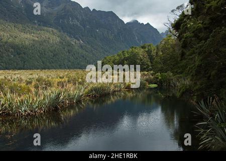 Mirror Lakes im Fiordland National Park in Southland im Süden Insel Neuseeland Stockfoto