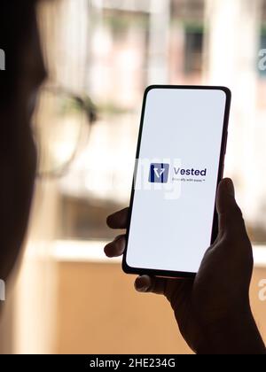 West Bangal, Indien - 15. Dezember 2021 : Freizügigkeitslogo auf Telefonbildschirm Stock image. Stockfoto