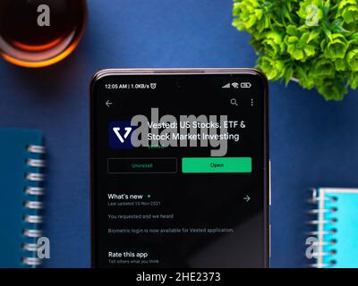 West Bangal, Indien - 15. Dezember 2021 : Freizügigkeitslogo auf Telefonbildschirm Stock image. Stockfoto