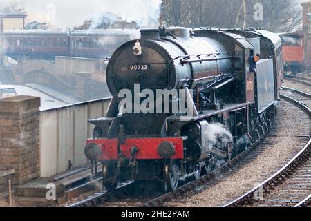 Ein Dampfzug auf der Keighley and Worth Valley Railway Stockfoto