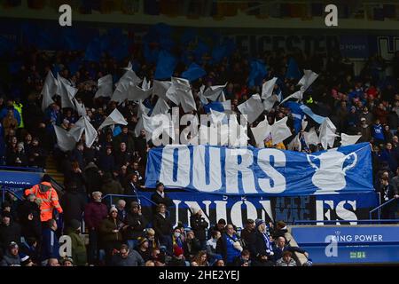 Leicester, Großbritannien. 08th Januar 2022. Fans von Leicester City in Leicester, Vereinigtes Königreich am 1/8/2022. (Foto von Ashley Crowden/News Images/Sipa USA) Quelle: SIPA USA/Alamy Live News Stockfoto