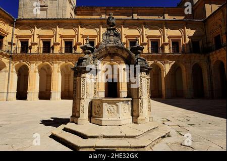 Kloster von Santiago de Ucles in Cuenca Stockfoto