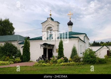 Alexandrow, Russland - 10. AUGUST 2021. Die Kirche der Darstellung des Herrn in Alexandrowskaja Sloboda. Museum-Reserve 'Aleksandrowskaja Sloboda Stockfoto