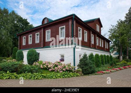 Alexandrow, Russland - 10. AUGUST 2021. Haus der Oberin. Museumsreservat „Aleksandrowskaja Sloboda“. Alexandrow, Region Wladimir Stockfoto